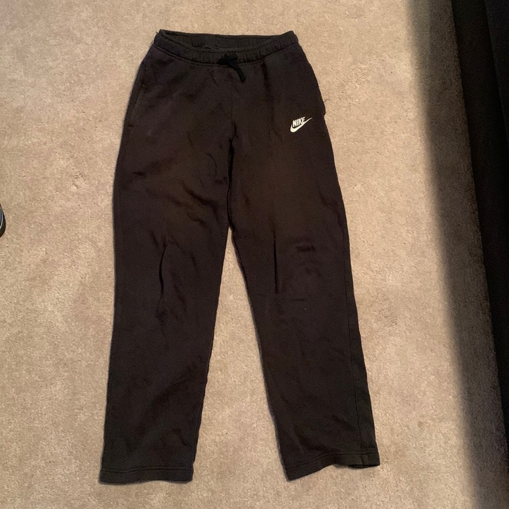 Boys Nike sweatpants